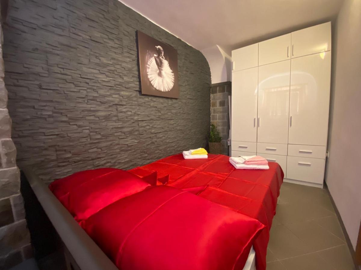 Green Place Apartments 波尔托罗 外观 照片