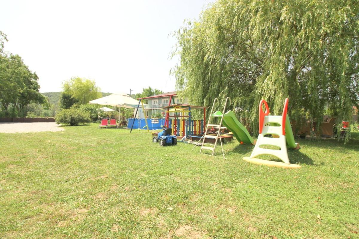 Green Place Apartments 波尔托罗 外观 照片